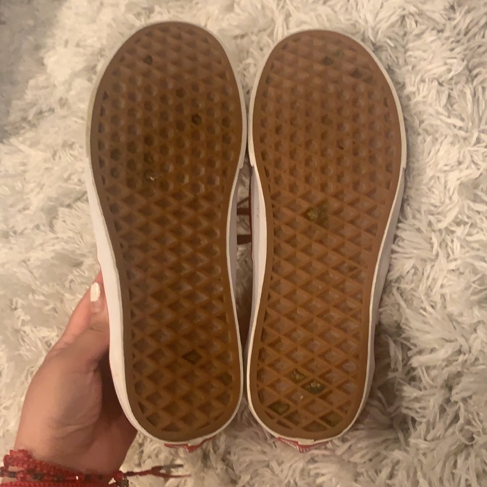 Vans - Picture 5 of 8